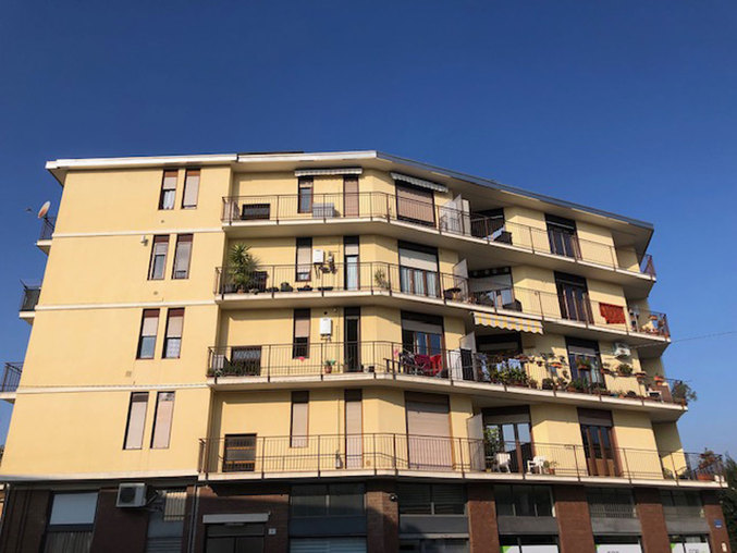 Varese in prossimità del centro vendesi trilocale