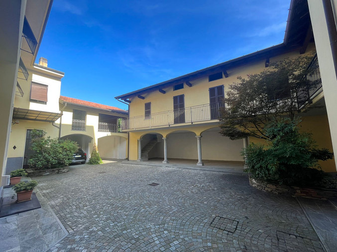 Samarte centro vendesi proprietà con più unita abitative